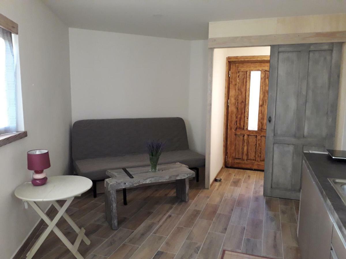 Apartman Na Horach Pribram Exterior photo